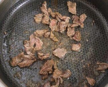 美味健康的长豆角炒瘦肉（家常菜谱分享，营养又好吃）