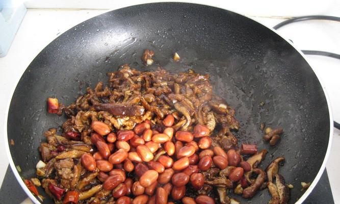 油炸香菌脚的制作方法（家常美食，健康美味）