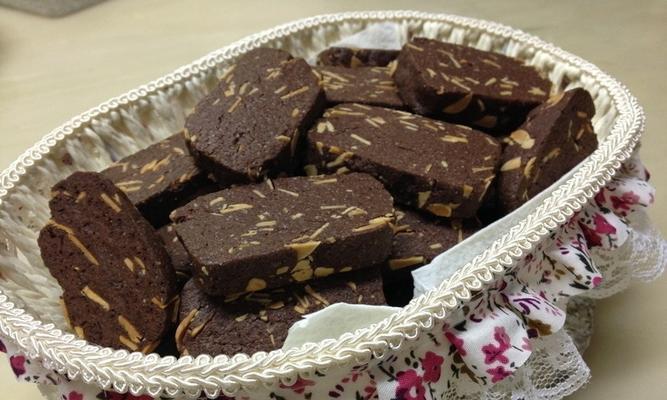 手工制作小熊杏仁饼（健康营养、美味可口，让你爱上烘焙）