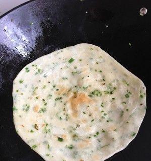 香酥葱油饼的制作方法（传统美食，家常味道，做法简单易学）