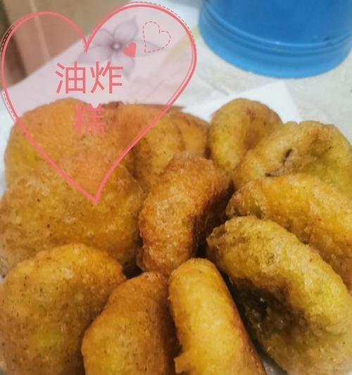 做香煎黄米豆沙饼的步骤和技巧（享受最美味的中式点心/黄米、豆沙、香浓）