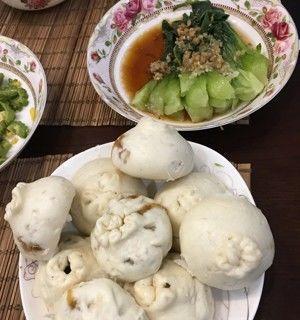 掌握香菇猪肉包制作，轻松做出美味早餐（用自己的双手制作健康美食）