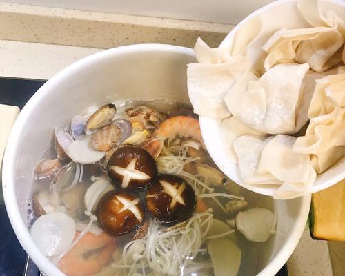 学会做香菇鲜肉馄饨，轻松享受美食（原汁原味的家常美食）