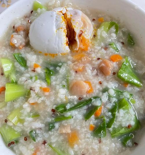 制作美味虾仁干贝鸡蛋饺的秘诀（享受鲜美口感）