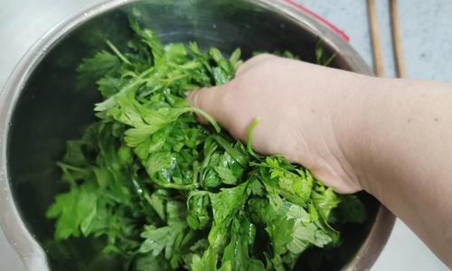 莴苣麦饭，健康美味的一餐（莴苣的好处）