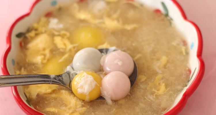 美味汤圆醪糟鸡蛋的制作方法（传统美食）