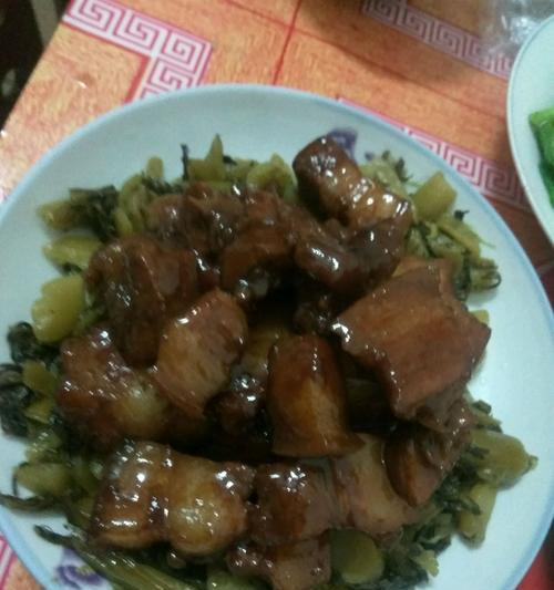 酸菜肉片的制作方法（传统美味）