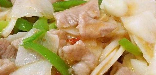 炒肉片的绝佳做法——双色炒肉片（家常美味）