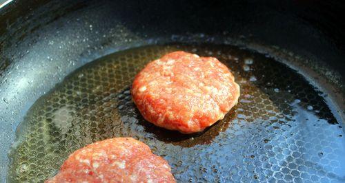 健康美食之蔬菜泥米汉堡（用新颖口感迎接健康美食的美好生活）