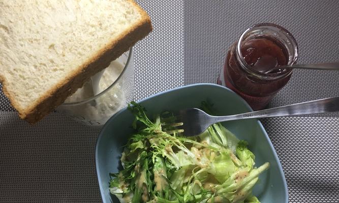 蔬菜火腿夹饼，营养又美味（快手早餐）