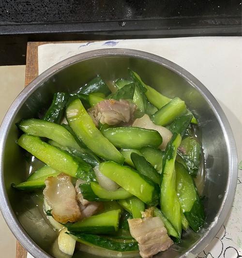 美味又健康的沙茶酱豆腐炒青瓜粒（学会这道菜）