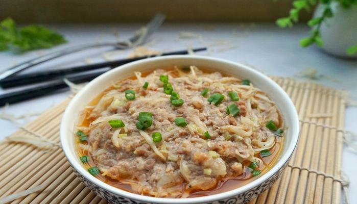 肉饼蒸水蛋的制作方法（快捷健康的美味早餐）