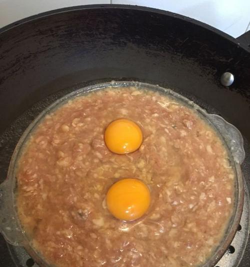 美味健康的肉饼蒸蛋（以肉饼为主打）