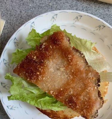 日式汉堡扒的制作方法（从选择食材到烹饪技巧）