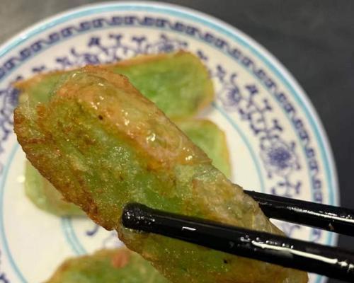 以油葱芋头粿为主的家庭美食制作（传统美食新做法）