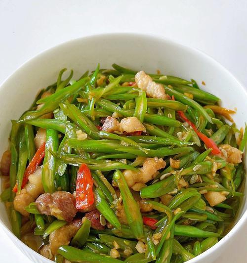 五花肉炒四季豆（美味又下饭）