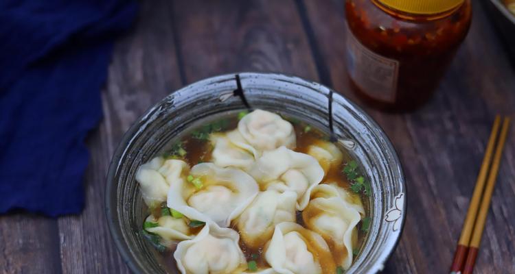 五彩馄炖，色香味俱佳的传统美食（古老的传统美食）