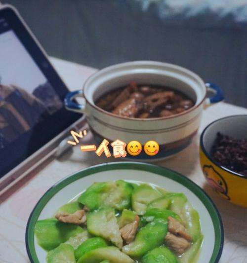 以水瓜炒肉片，让家人爱上健康美食（营养丰富）