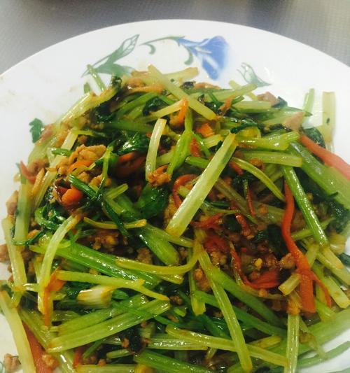 肉末香芹炒麻食，营养美味不容错过（家常小炒菜）