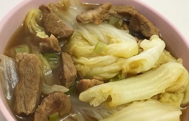 白菜土豆冻豆腐汤怎么做？有哪些步骤和技巧？